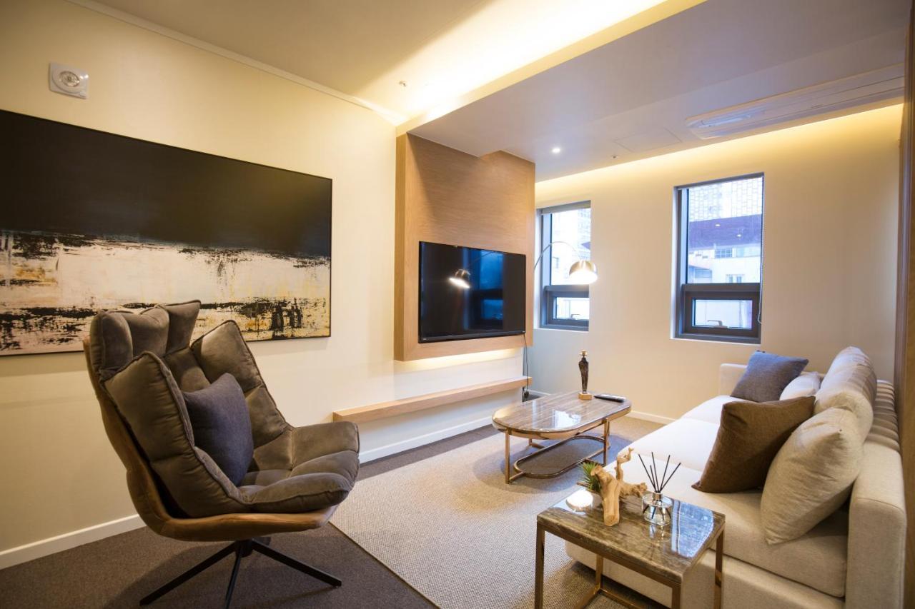 Uh Suite The Jongno Seúl Exterior foto